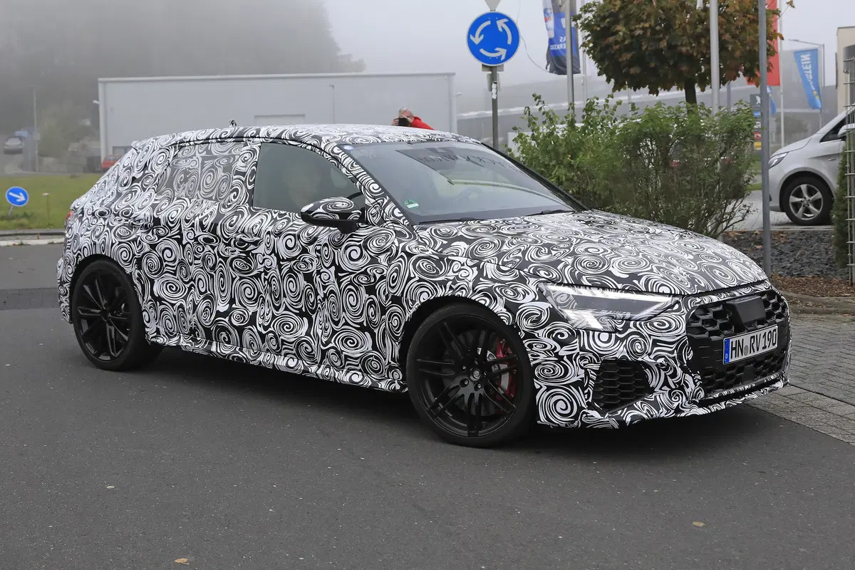 Audi RS3 2020, le foto spia (7)