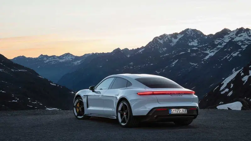 GT Sport: 4 nuove auto nell'aggiornamento di ottobre [Video]