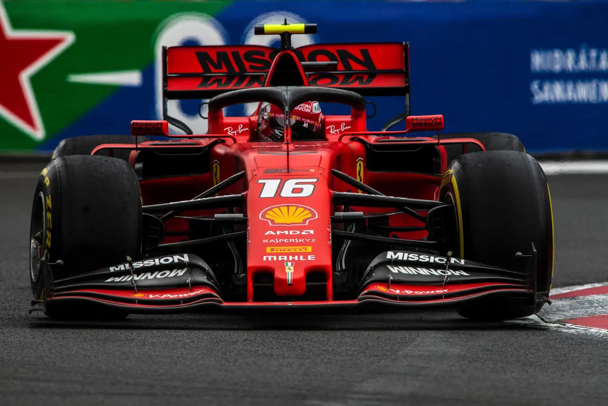 F1, GP Messico 2019: miglior tempo per Verstappen, penalizzato. Pole passa a Leclerc (2)