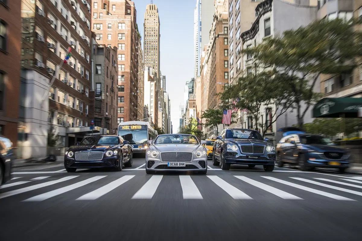 Bentley: i 100 anni di storia a New York [Video]