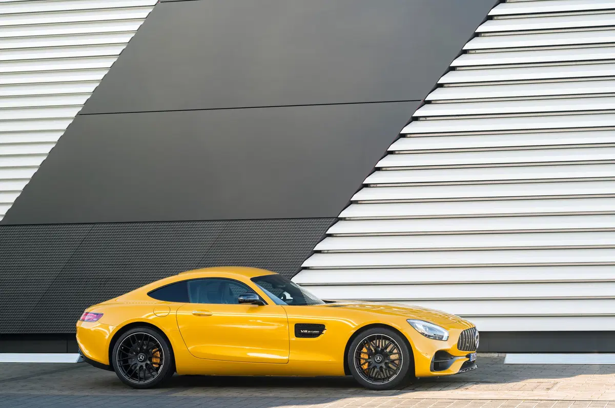 Mercedes-Benz Classe GT Coupé GT (24)