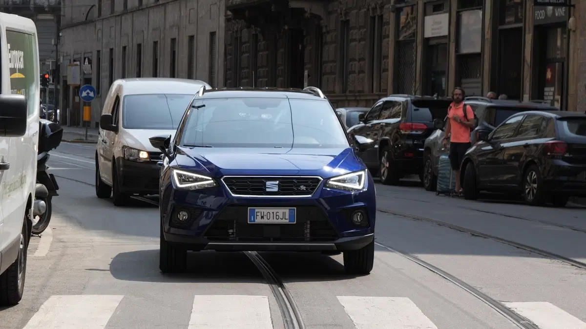 Seat Arona, Come va in Città [Video] (6)