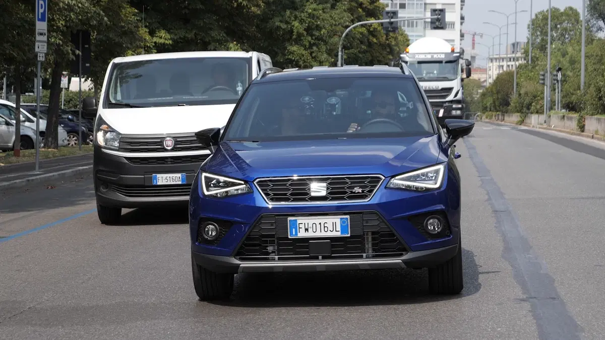 Seat Arona, Come va in Città [Video] (10)