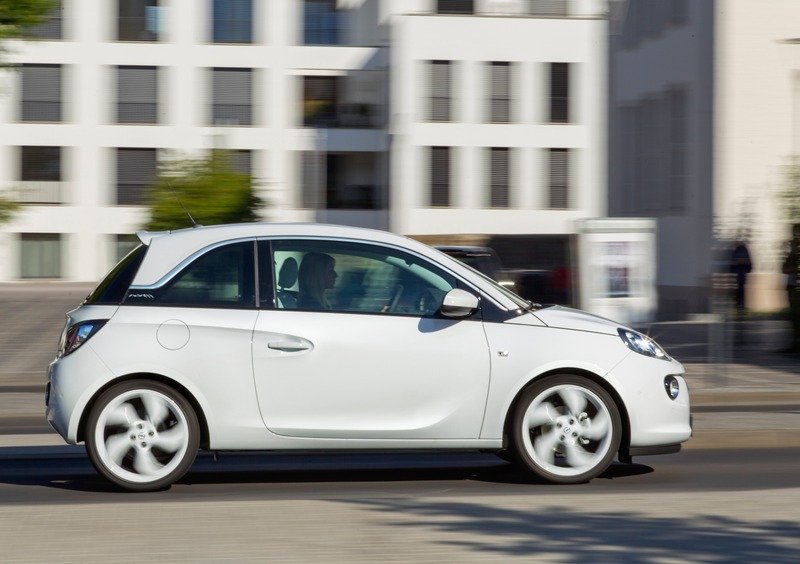 Opel Adam (2012-19) (19)