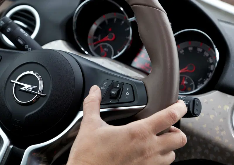 Opel Adam (2012-19) (11)