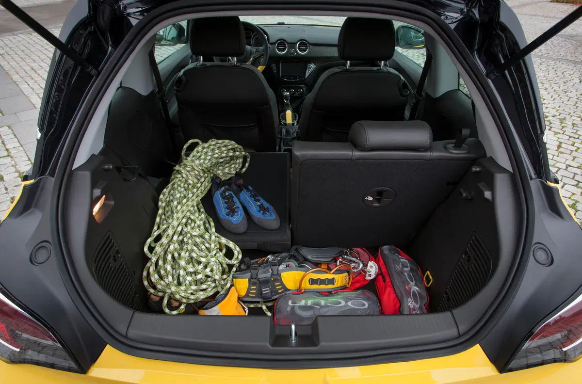 Opel Adam 1.2 70 CV Slam (15)