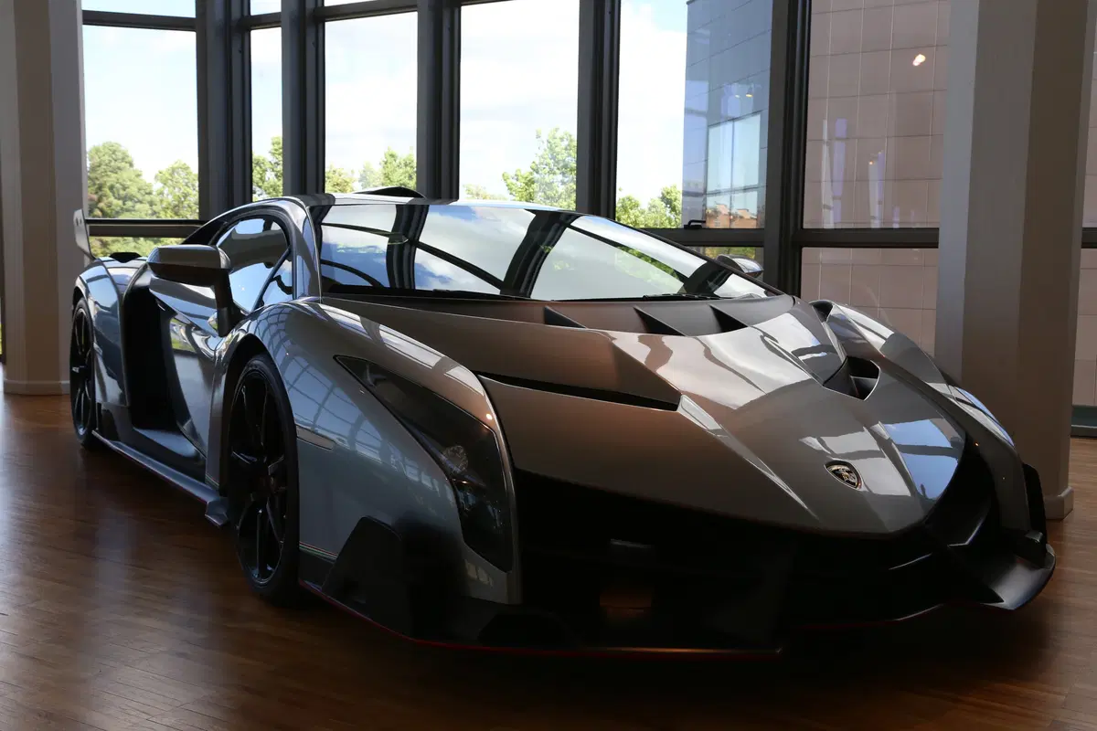 50 anni di Miura, una mostra in suo onore al Museo Lamborghini (9)