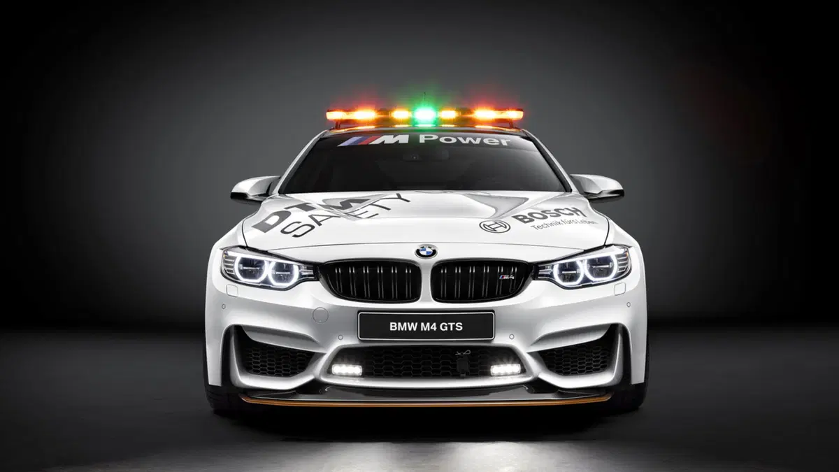 DTM: la BMW M4 GTS è la safety car 2016