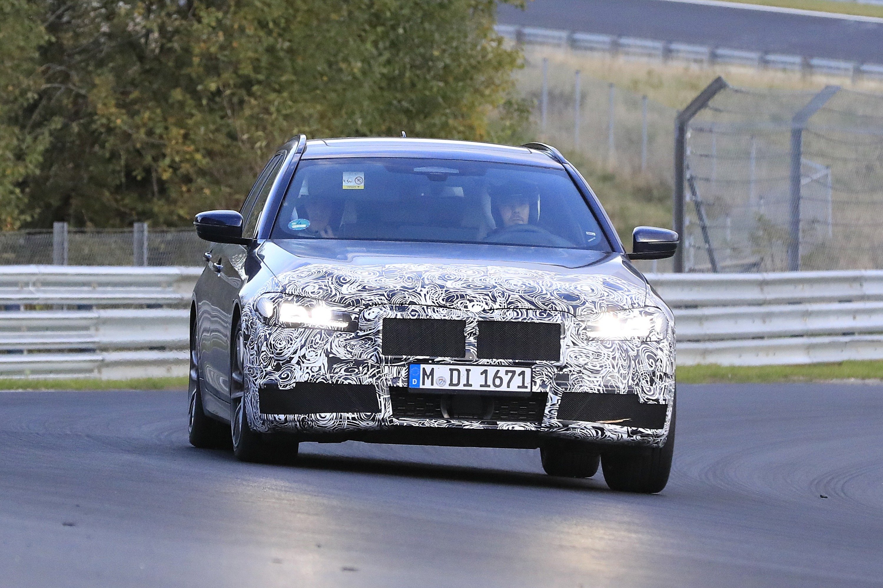 BMW Serie 5 restyling, le foto spia
