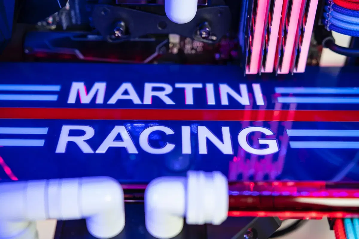 PC Ferrari e Lancia: due versioni speciali da corsa realizzate da SA Mod (10)