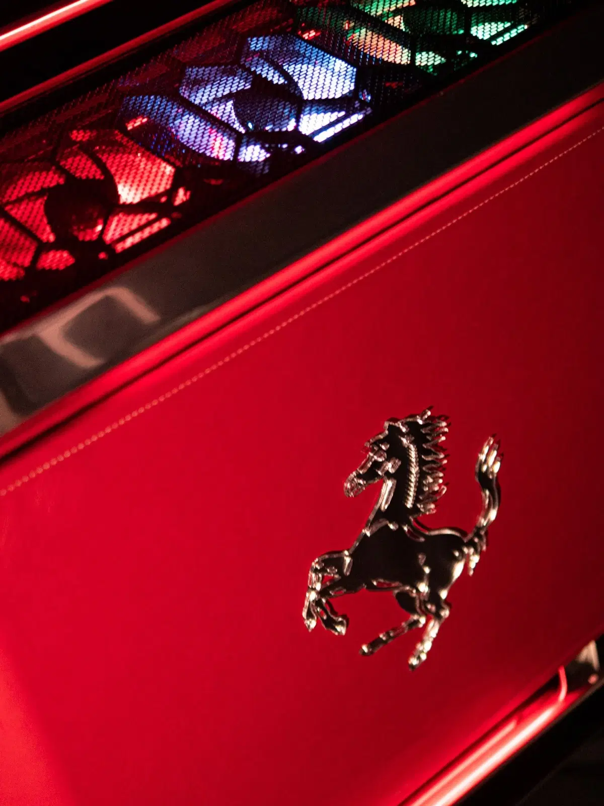 PC Ferrari e Lancia: due versioni speciali da corsa realizzate da SA Mod (12)