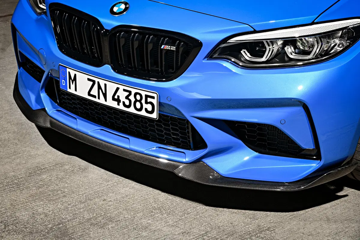 BMW M2 CS, 450 CV in salsa sportiva (6)