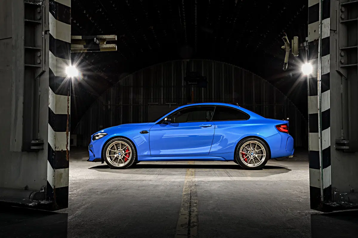 BMW M2 CS, 450 CV in salsa sportiva (10)