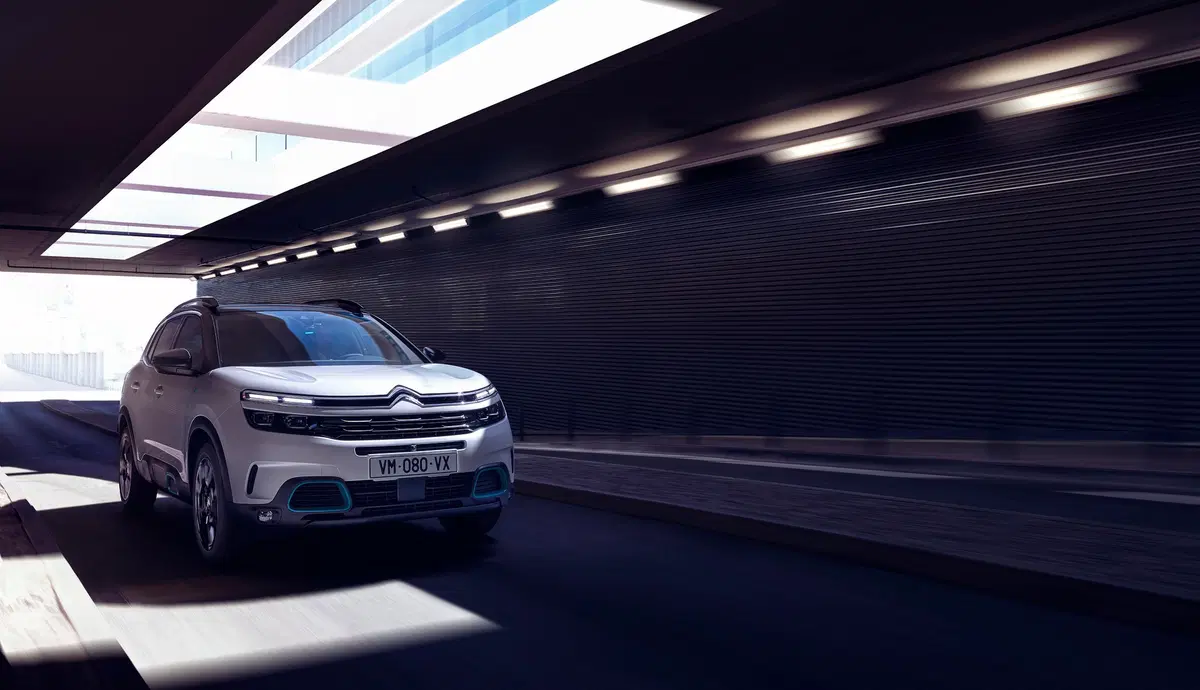 Citroen C5 Aircross, ora è anche ibrida plug-in (15)