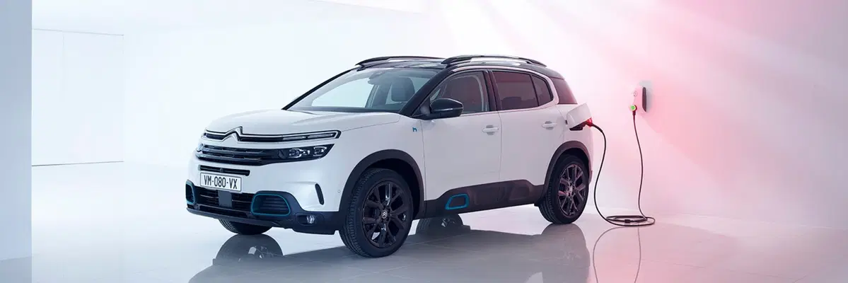 Citroen C5 Aircross, ora è anche ibrida plug-in (16)