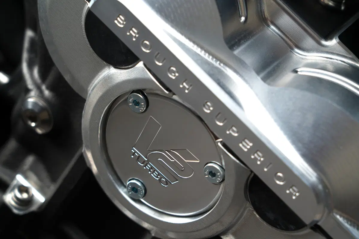 AMB 001, la moto di Aston Martin presentata a EICMA 2019 (9)