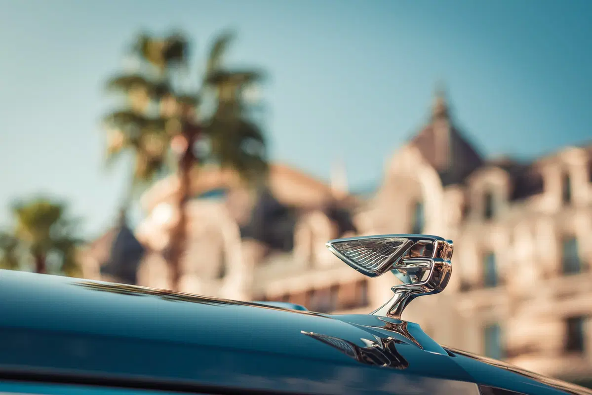 Bentley Flying Spur 2019: foto e dati della nuova limousine inglese (27)