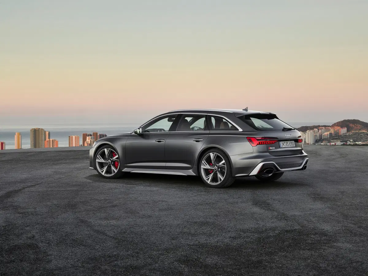 Audi RS 6 Avant 4.0 mhev quattro tiptronic (5)