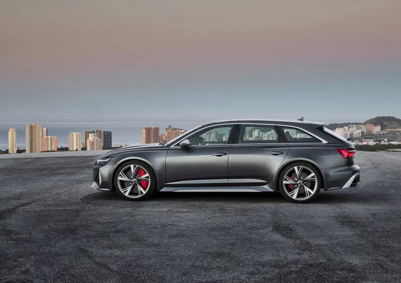 Audi RS 6 Avant (2019-->>) (2)