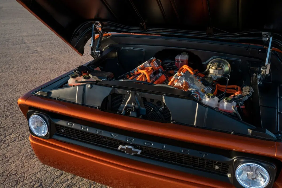 Chevrolet E-10 Concept, dal passato con un motore (elettrico) del futuro (3)