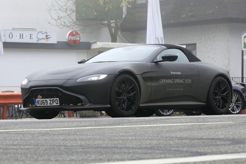 Aston Martin Vantage Volante: attesa per il 2020 [Foto spia]