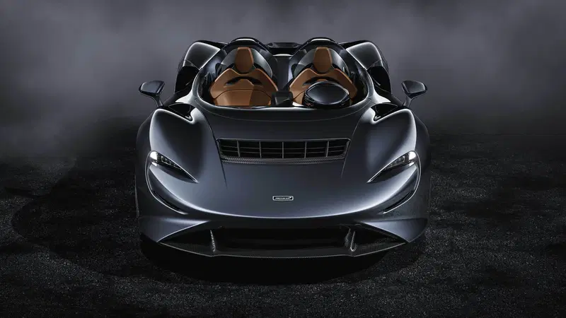 McLaren Elva, la roadster da 815 CV