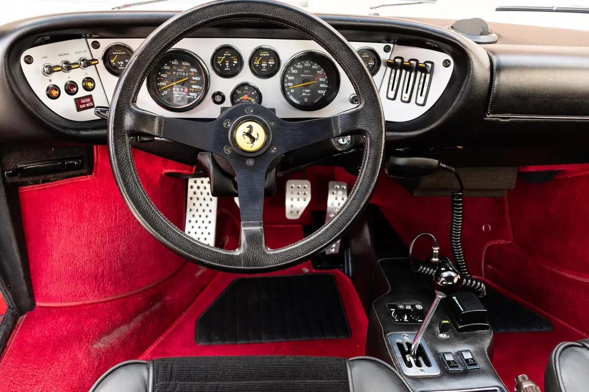 Ferrari Dino GT4 Safari Coupé: la Ferrari pensata per i rally all’asta (11)
