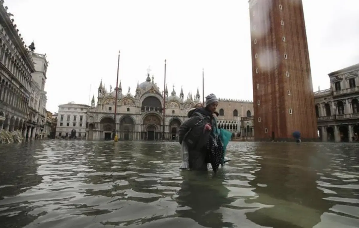 Venezia inondata, ma non solo: nel 2100 potrebbe sparire un’area grande quanto la Liguria (4)