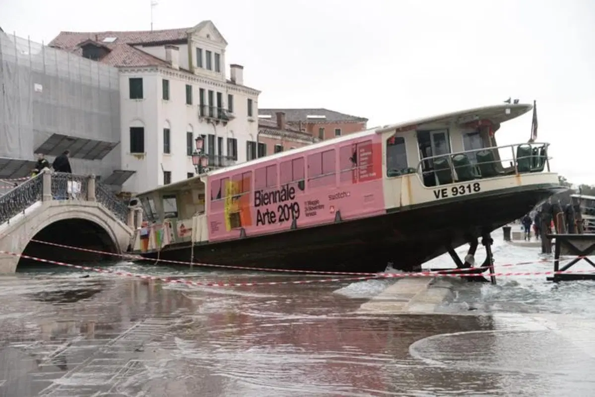 Venezia inondata, ma non solo: nel 2100 potrebbe sparire un’area grande quanto la Liguria (8)