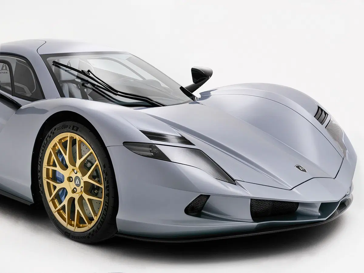 Aspark Owl: supercar elettrica da 1.985 CV e 2,9 milioni di euro (6)