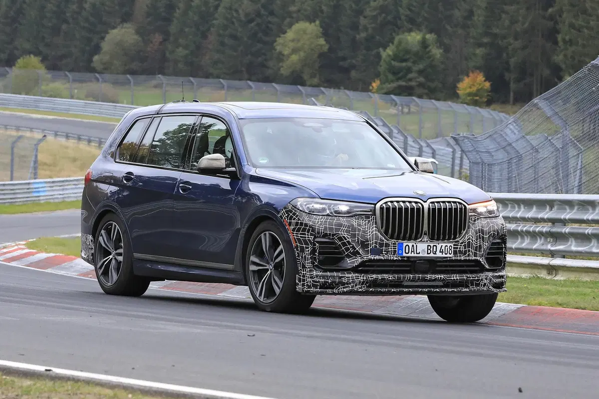 BMW Alpina XB7: SUV ad alte prestazioni al Ring [Foto spia] (5)