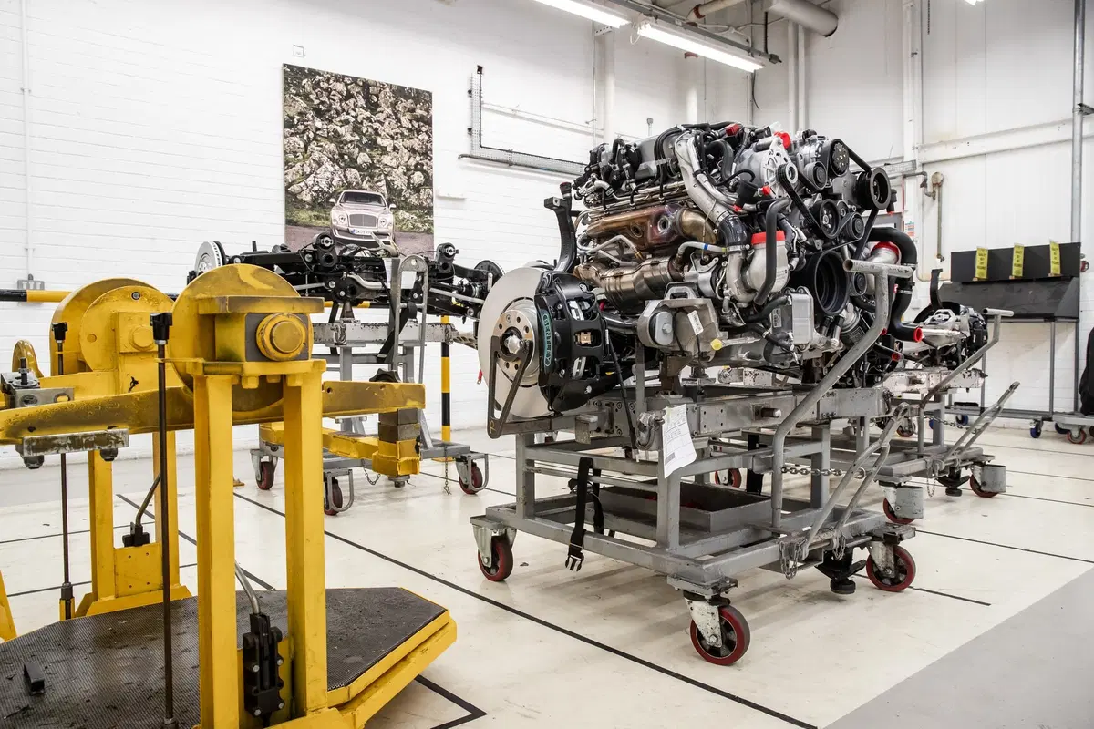 Bentley: il V8 più longevo al mondo compie 60 anni (5)