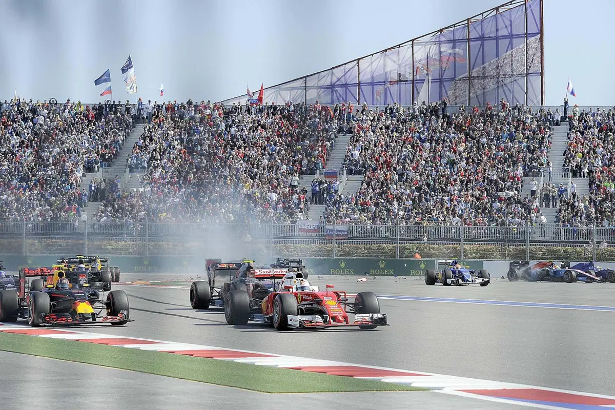 F1, Gp Russia 2016: Ferrari, la Mercedes è ancora lontana (17)