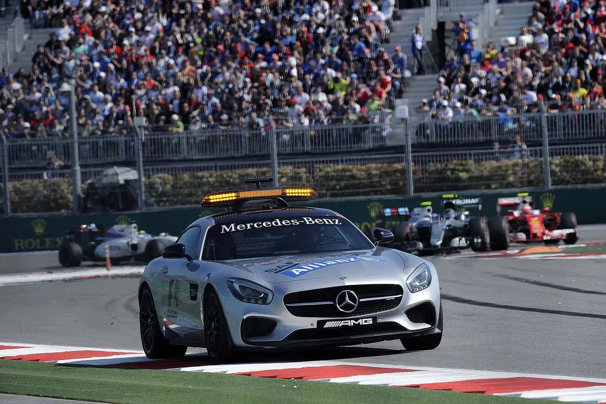 F1, Gp Russia 2016: Ferrari, la Mercedes è ancora lontana (26)