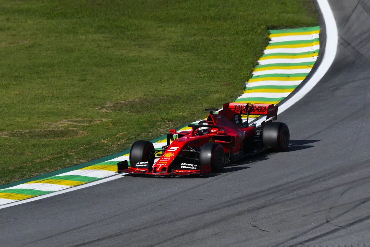 F1, GP Brasile 2019: Sainz, gara da sogno. Incubo Albon (3)