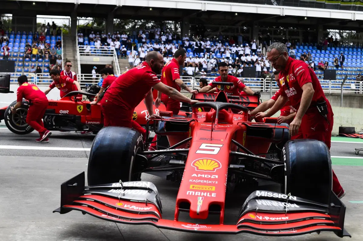 F1, GP Brasile 2019: Sainz, gara da sogno. Incubo Albon (12)