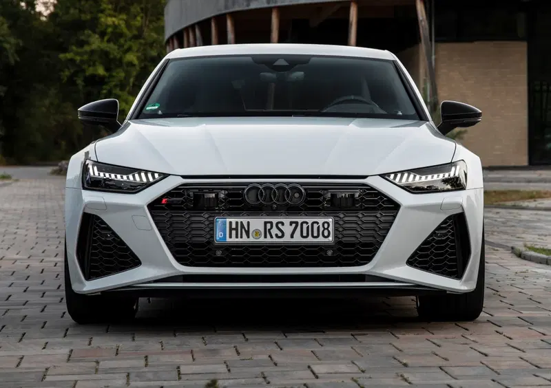 Audi RS 7 Sportback (11)