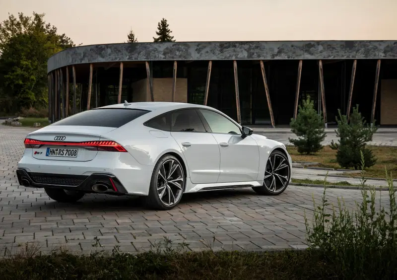 Audi RS 7 Sportback (12)