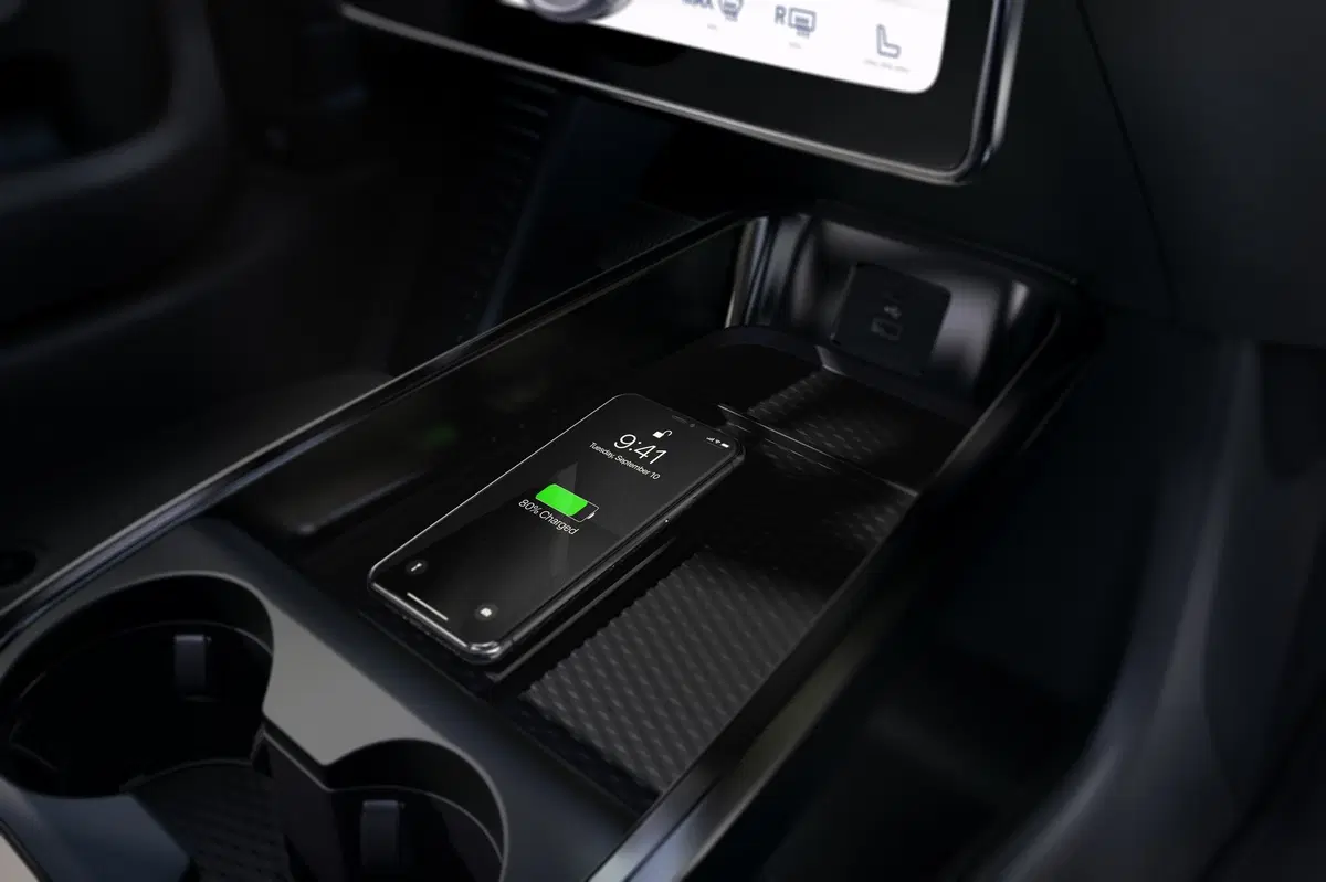 Ford Mustang Mach-E: foto e dati del nuovo SUV elettrico sportivo (8)