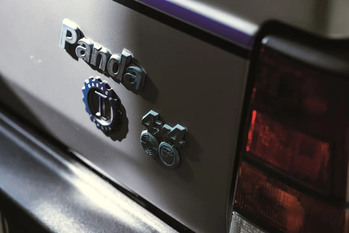 Fiat Panda 4x4: vendita record per quella di Gianni Agnelli (3)