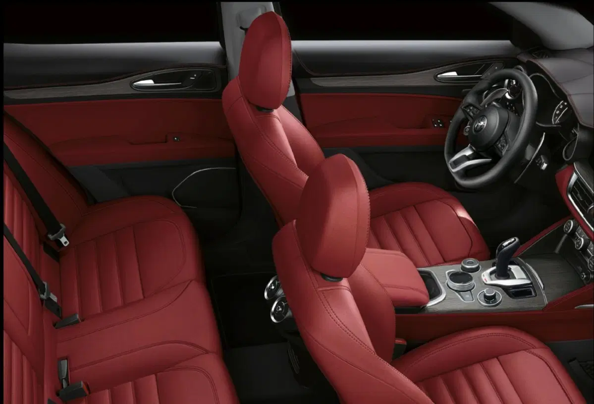 Alfa Romeo Stelvio: più tecnologia con il my 2020 (13)