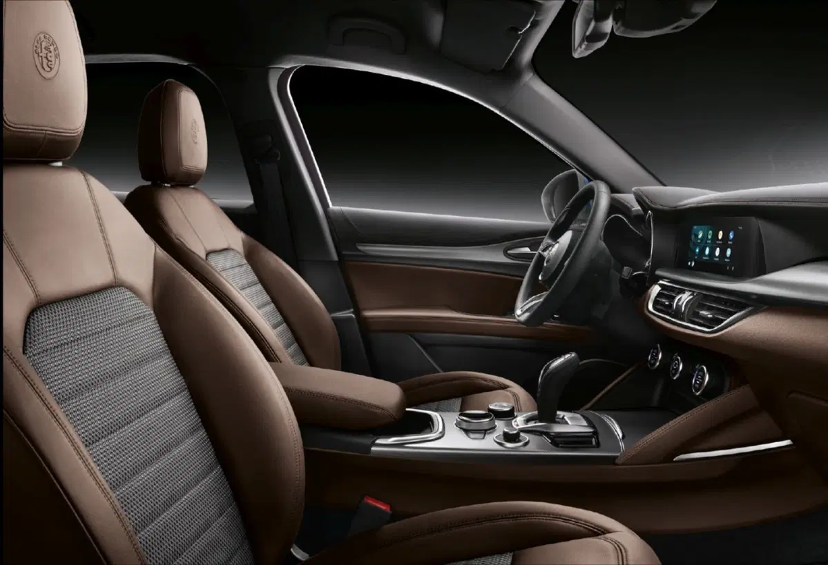 Alfa Romeo Stelvio: più tecnologia con il my 2020 (30)