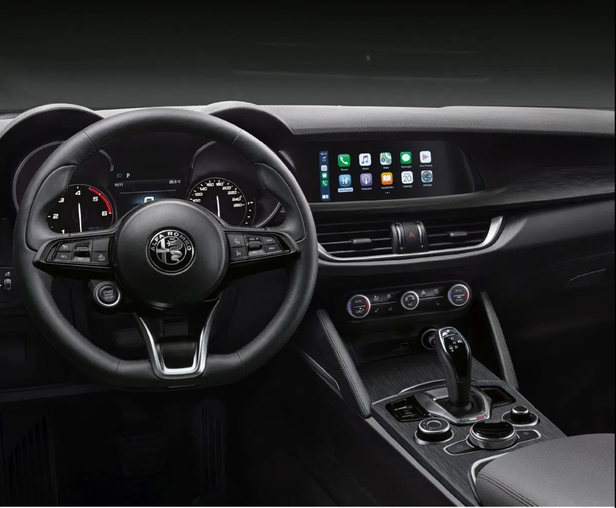 Alfa Romeo Stelvio: più tecnologia con il my 2020 (17)