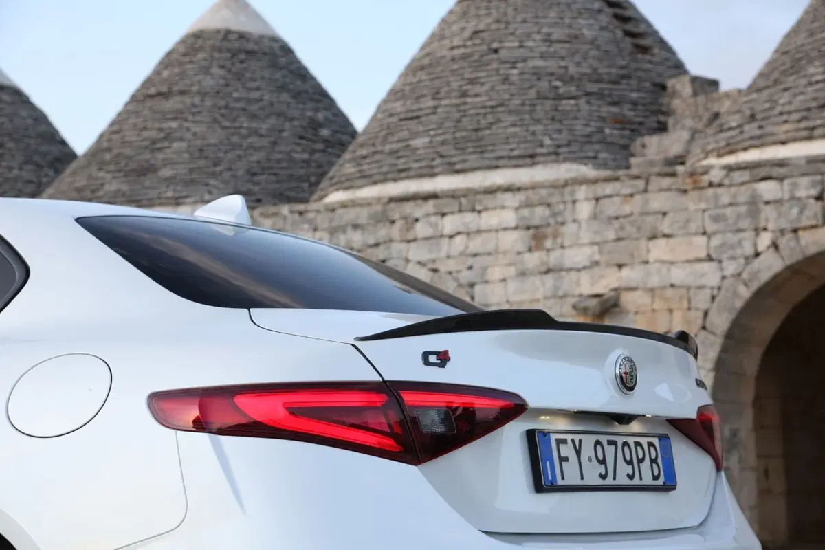 Alfa Romeo Giulia: il my 2020 è una Giulia più “autonoma” [Video] (15)
