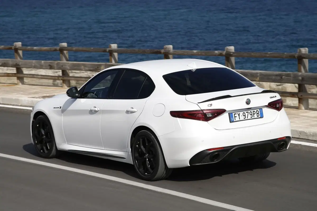 Alfa Romeo Giulia: il my 2020 è una Giulia più “autonoma” [Video] (2)