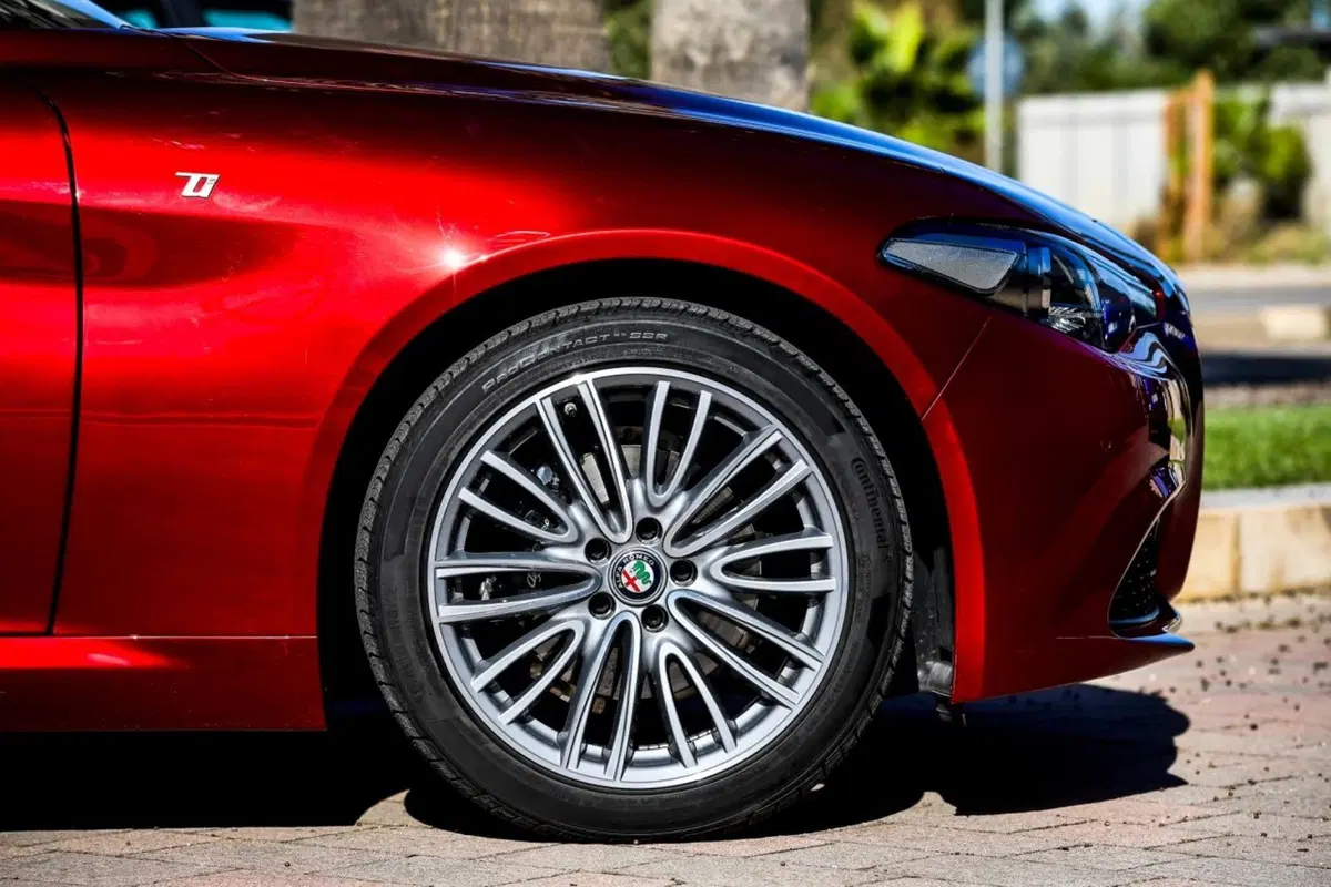 Alfa Romeo Giulia: il my 2020 è una Giulia più “autonoma” [Video] (32)