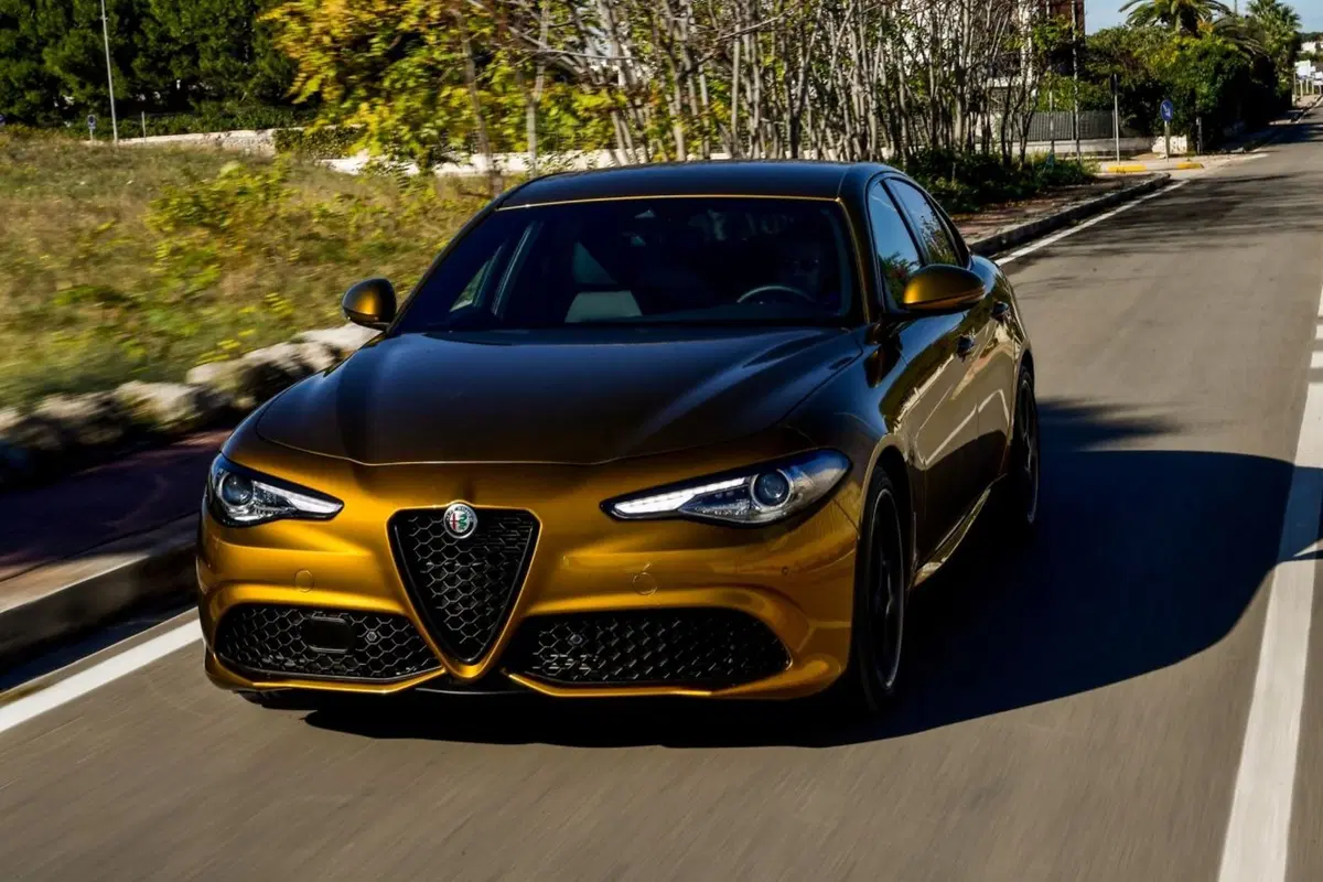 Alfa Romeo Giulia: il my 2020 è una Giulia più “autonoma” [Video] (38)