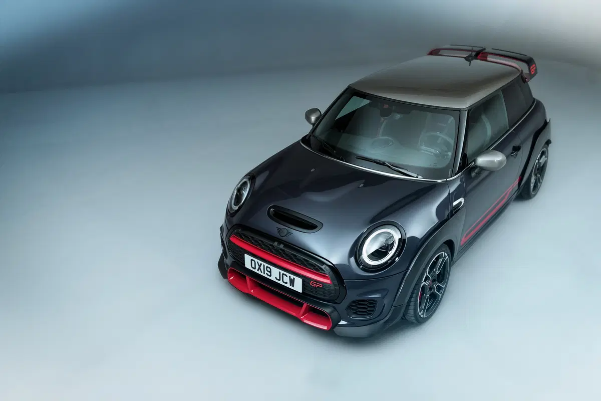 Mini John Cooper Works GP, esordio a Los Angeles (3)