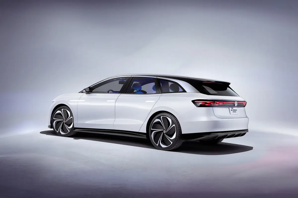 Volkswagen ID. Space Vizzion: svelata a Los Angeles 2019 (4)