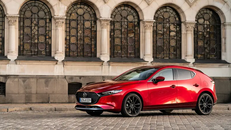 La Mazda 3 &egrave; l'auto ideale per le donne